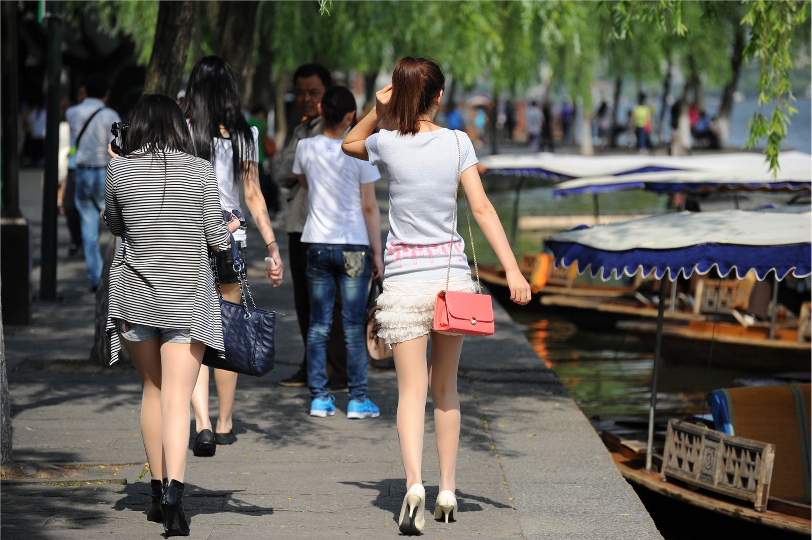 丝间舞 2013.09.19 Vip street NO.01